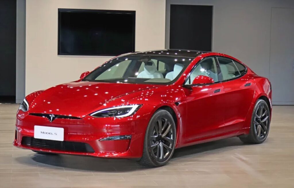 Tesla Ultra Red